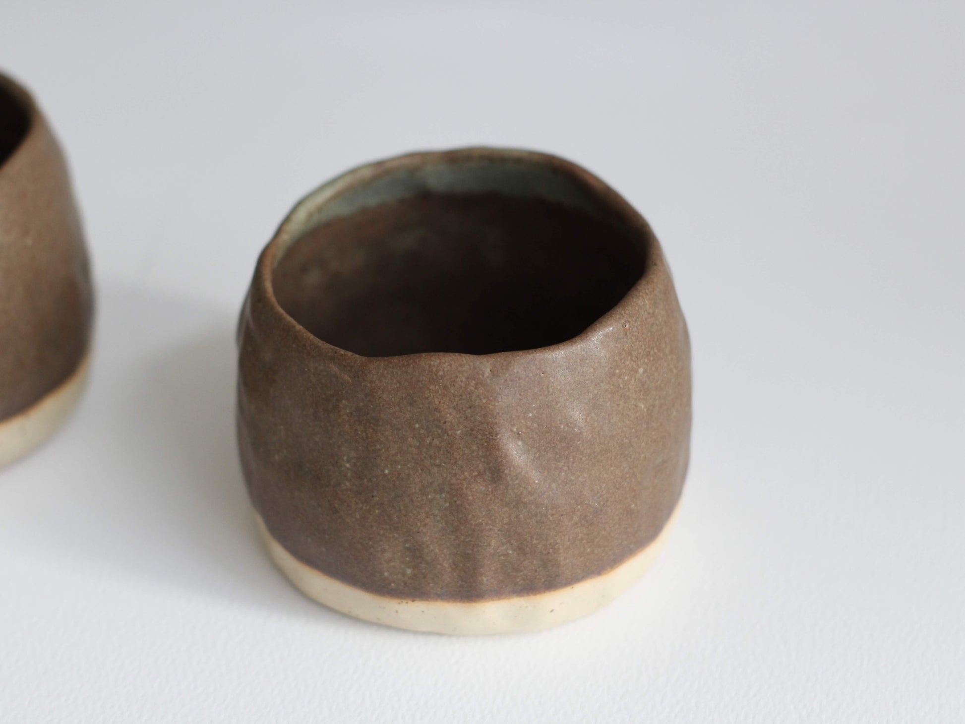 pahar din ceramica lucrat manual in romania