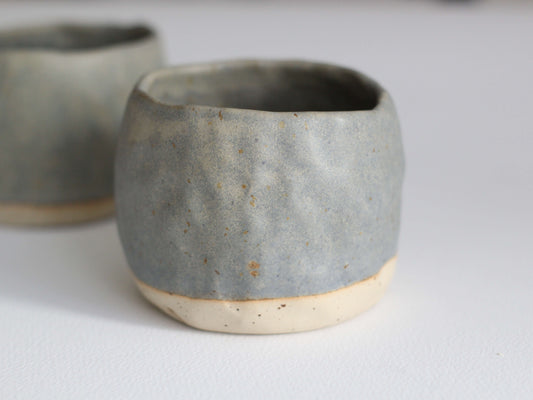 pahar cana din ceramica lucrata manual