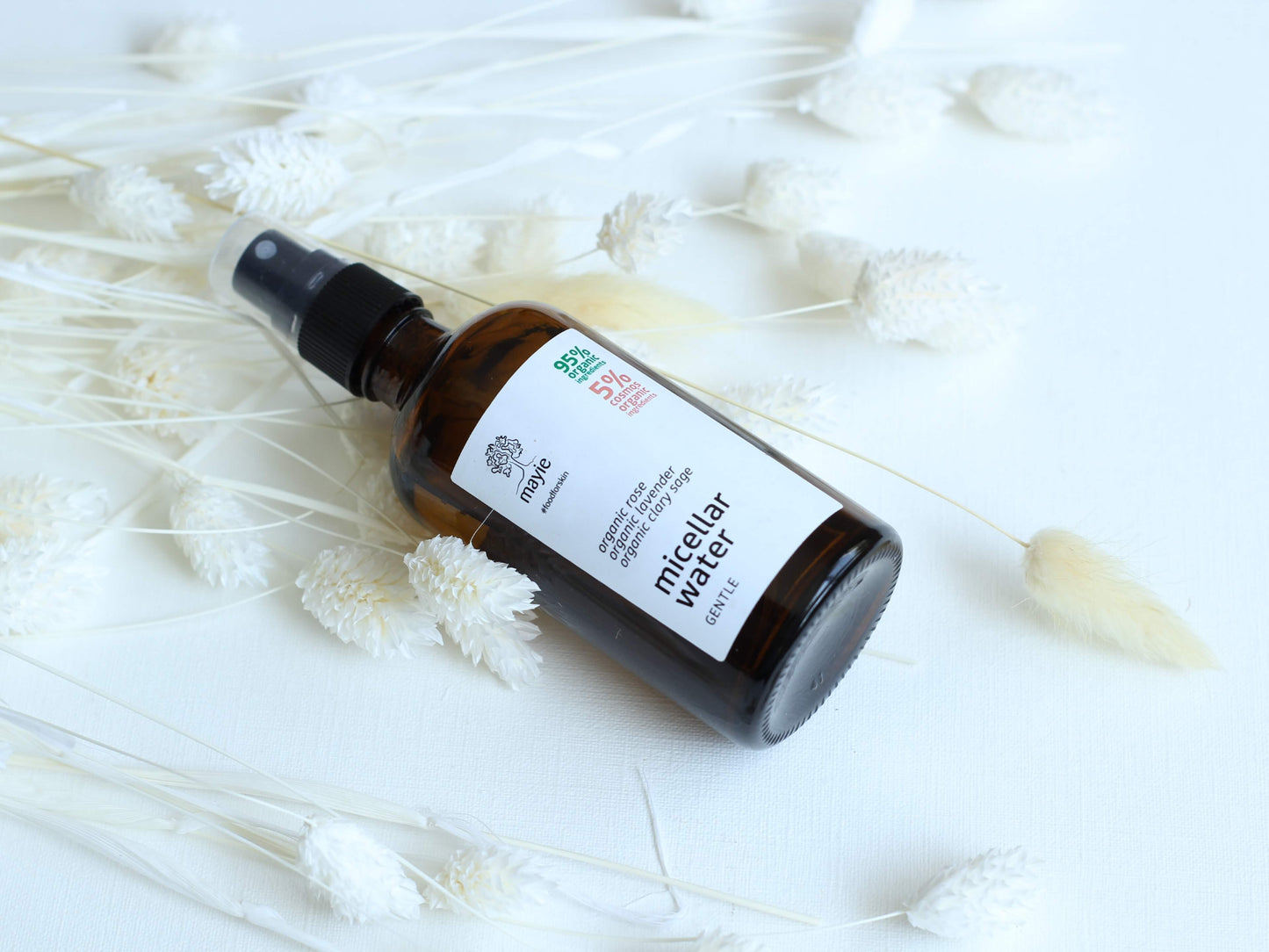 Apă micelară hidratantă Mayie. Produsă în România, certificată organic.