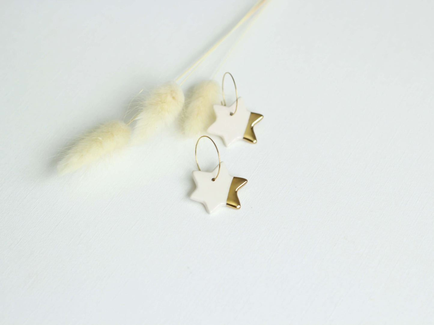 Cercei stele din ceramică