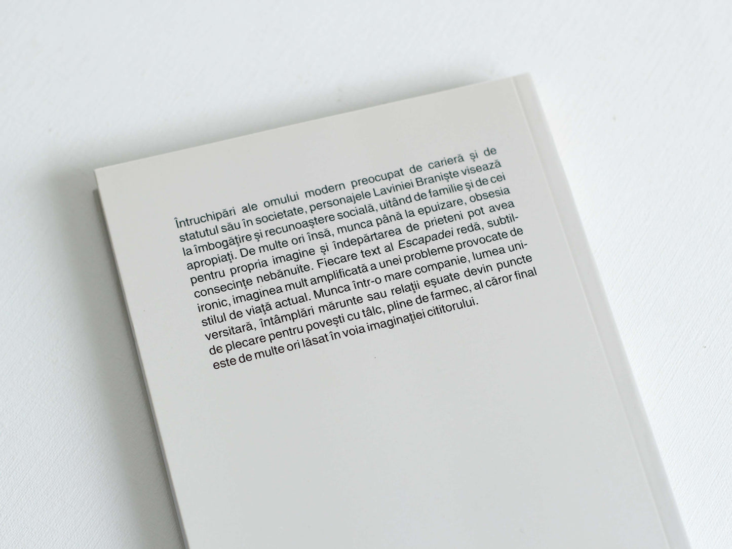 lavinia braniste escapada