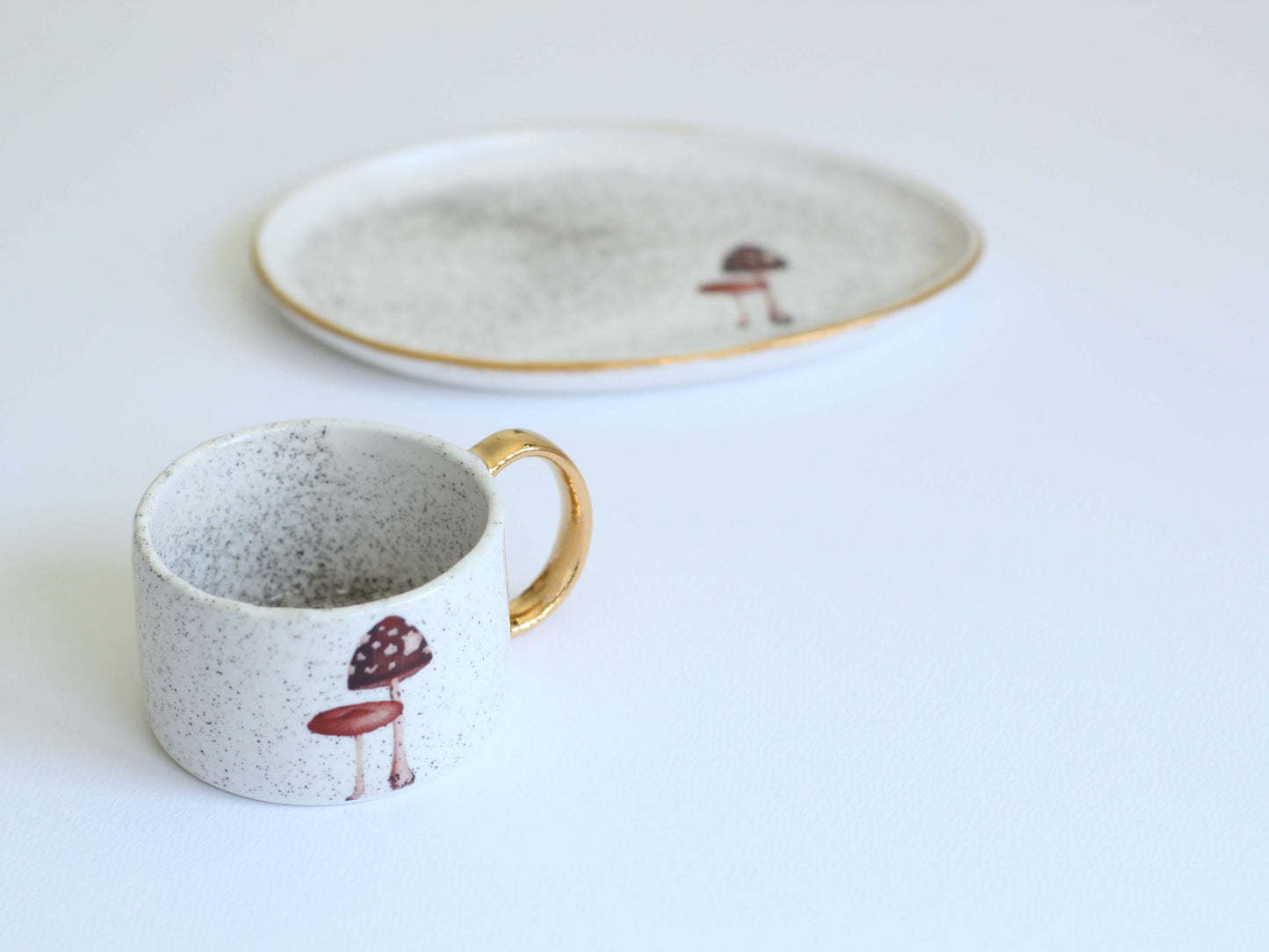 ceasca din portelan cu ilustratie originala