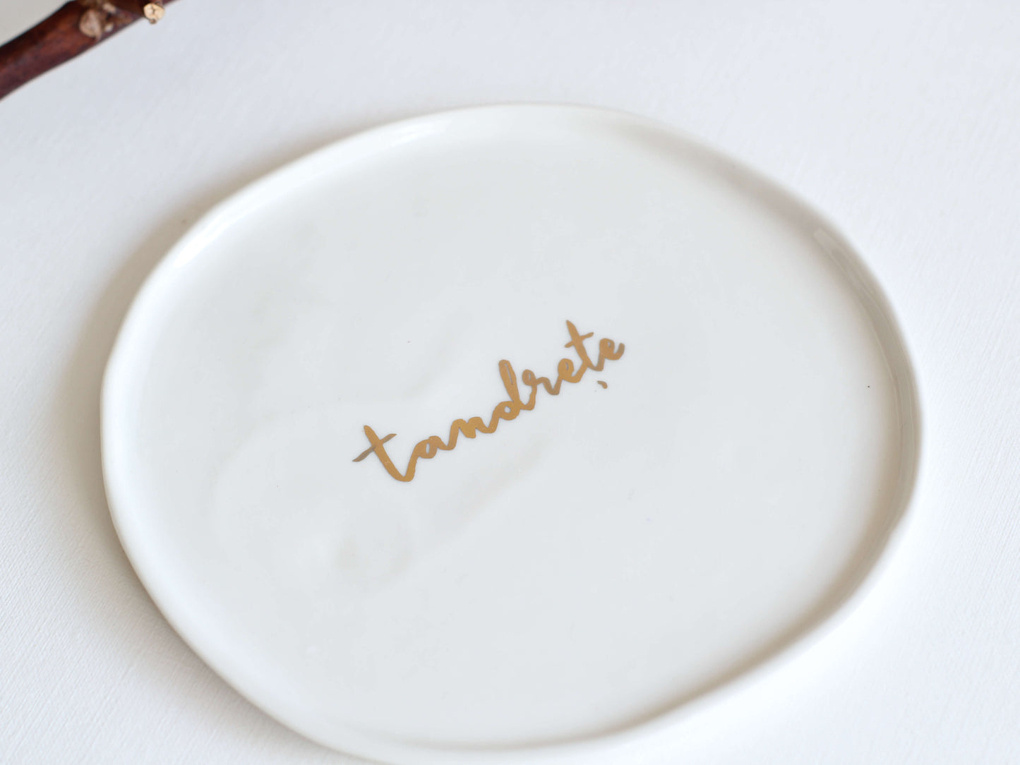 Farfurie din porțelan cu mesaj aur lichid