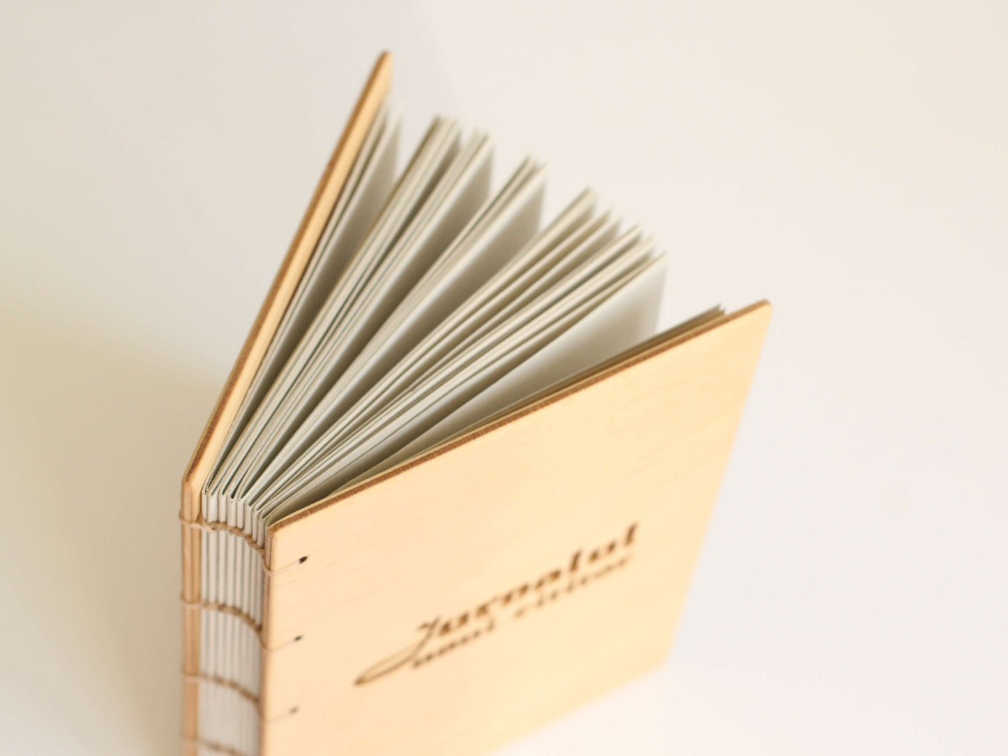 jurnalul unui cititor din lemn legat manual